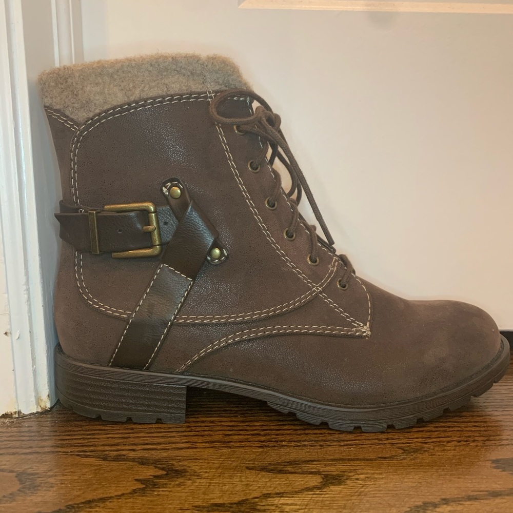 ~Crown Vintage~ Rugged Combat Boot